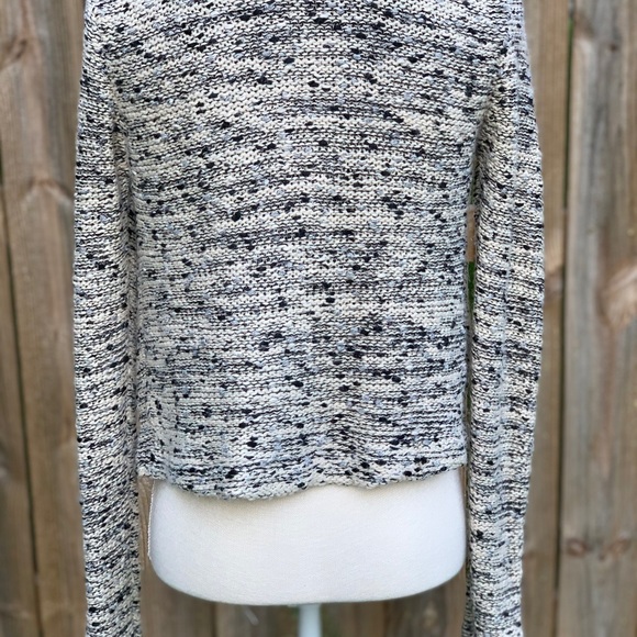 Forever 21 coco inspired knit jacket - Picture 3 of 4